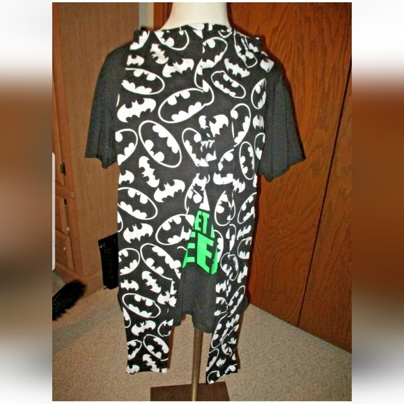 COOL STORY BABE GET ME A BEER T Shirt & BATMAN Leggings Fun Two Piece Outfit Set - Picture 3 of 3